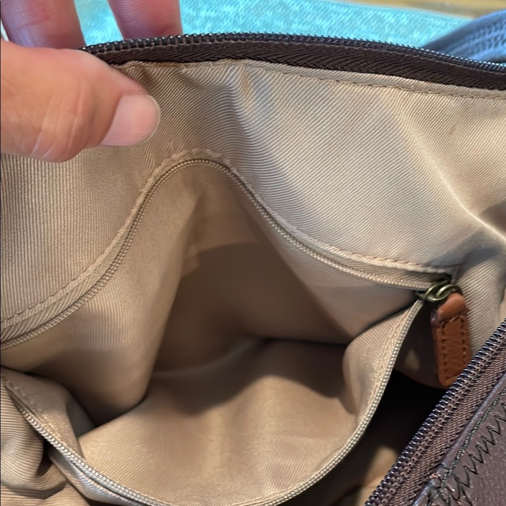 The Sak Brown Leather Shoulder Bag - Picture 6 of 10